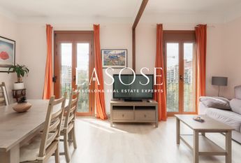 Apartment 63m² with terrace to rent in Dreta de l'Eixample, Barcelona