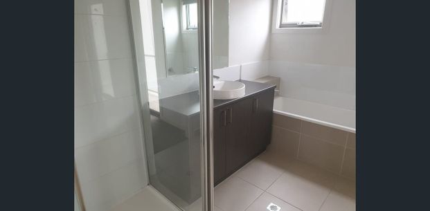 Two-Bedroom Home in a Convenient Mooroolbark Location - Photo 1