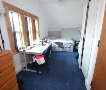 7 bedroom detached house to rent - Photo 6