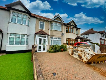 3 bedroom terraced house to rent - Photo 3