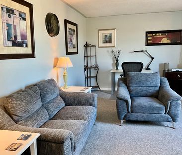 For Lease - 156 Moira Street Unit# Unit 1, Belleville, Ontario - Photo 4