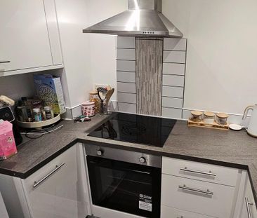 1 bedroom flat to rent - Photo 5