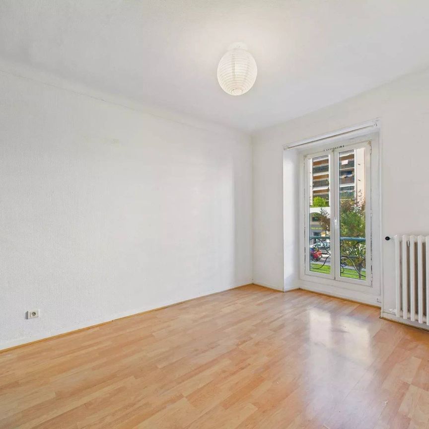 APPARTEMENT 2 PIECES VIDE - 157 RUE DE FRANCE - Photo 1