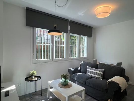 Calle Ricardo Ortiz, Madrid, Community of Madrid 28017 - Foto 1