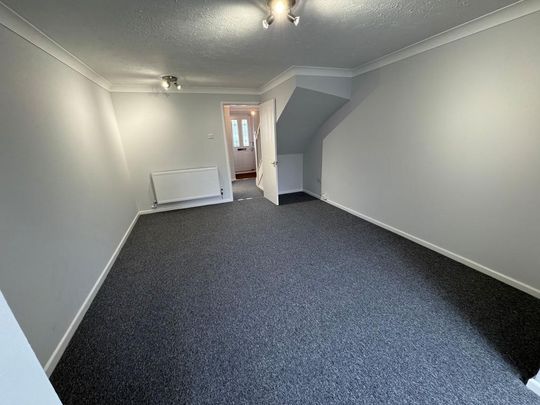 2 bedroom townhouse to rent - Photo 1