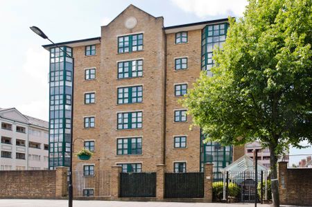 £692.31 per week (£3,000.00 per month) - Photo 4