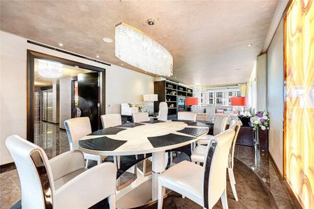 4 bedroom apartment to rent - Photo 3