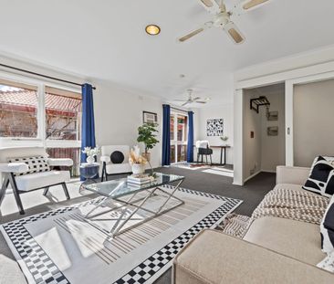 Modern Comfort & Lifestyle Ease - 4 Mins Drive to BoroniaJunction - Photo 1