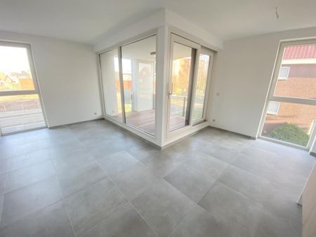 Appartement - Te huur - Photo 4