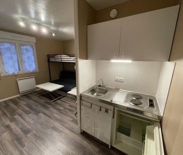 Appartement à louer, 1 pièce - Angers 49000 - Photo 2