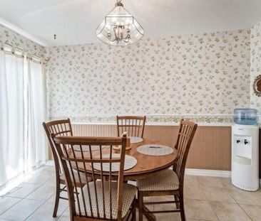 For Lease - 4 Astoreville Square, Brampton, Ontario - Photo 3