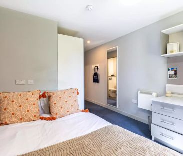 Silver Plus Ensuite - Photo 5