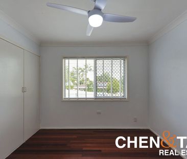 Spacious Family Home with Pool, Multiple Living Areas & Exceptional... - Photo 3