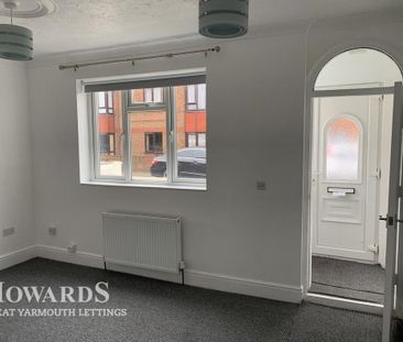 3 bedroom end of terrace house to rent - Photo 5