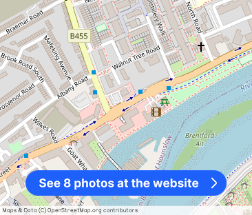 High Street, BRENTFORD - Photo 1