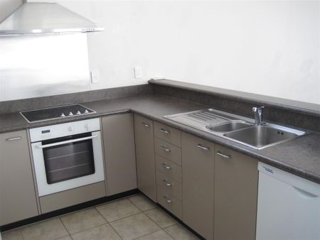 2/120 Johnsonville Road, Johnsonville - Photo 3