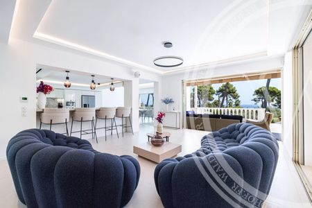 Tout savoir sur cette maison dans le quartier Le Cap, à Antibes - Photo 2