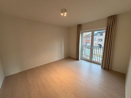 Uw Nieuwe Thuis in Koningslo: Duurzaam, Veilig en Instapklaar - Photo 3