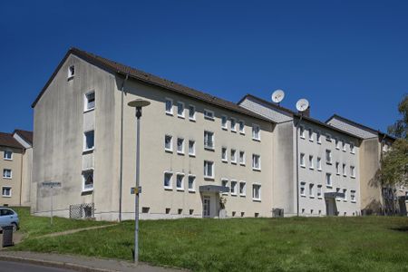 Tolle 3-Zimmer-Wohnung mit Balkon und neuem Tageslichtbadezimmer in Lüdenscheid Buckesfeld - Photo 3