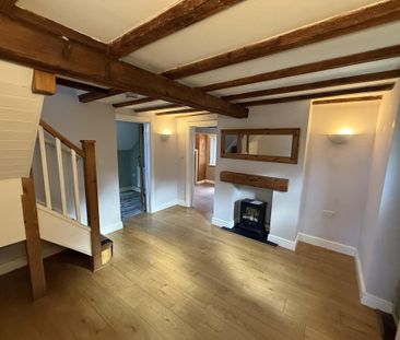 2 bedroom cottage to rent - Photo 2