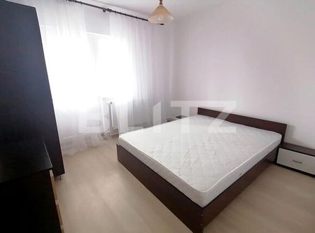 Apartament de 3 camere, centrala termica, aer conditionat, cartier 1 Mai - Photo 2