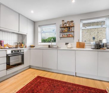 1 bedroom ground floor flat to rent - Photo 5