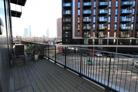 Middlewood Locks, Salford - Photo 2