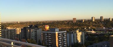 2 BED 2 BATH DOWNTOWN CONDO WITH UNOBSTRUCTED VIEWS | 1303 - 10504 99 Ave, Edmonton - Photo 1