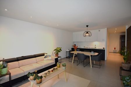 Lichtrijk 2-slpk gelijkvloers appartement aan stadspark - Foto 2