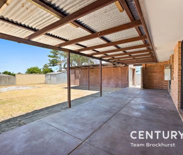 Freshly Renovated 3-Bedroom Home – Move-In Ready Comfort! - Photo 4