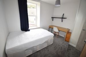 4 bedroom house share to rent - Photo 3