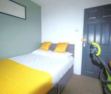 13 Albany Street, Lincoln, Lincolnshire, LN1 3JD - Photo 2