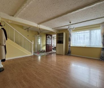 3 bedroom terraced house to rent - Photo 1