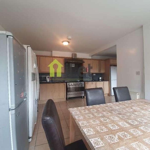 Elsden Road, NN8 - Photo 1