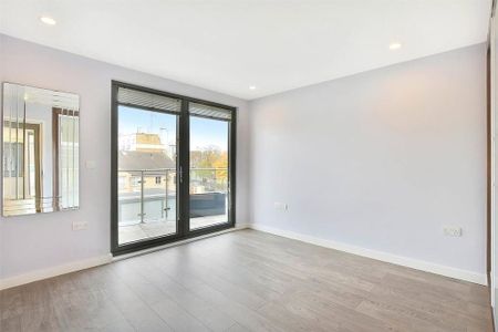 4 bedroom flat to rent - Photo 5