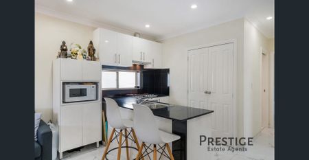 Modern & Spacious 3-Bedroom Home - Photo 5