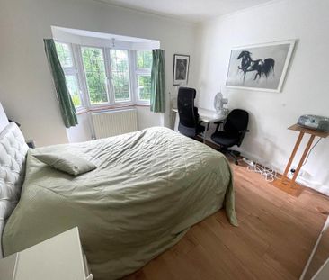 4 bedroom detached house to rent - Photo 5