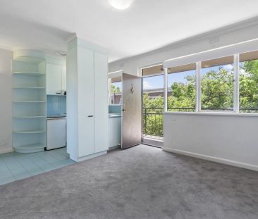 Unit 12/30 Davis Avenue, South Yarra. - Photo 3