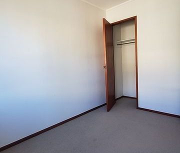 Cozy 2 bedroom unit will sunroom - Photo 2