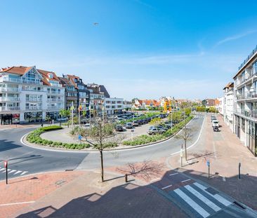 GEMEUBELD - Heel mooi afgewerkt en centraal gelegen appartement, me... - Photo 3