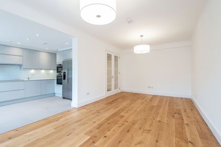 Grove End Gardens, Grove End Road, St John Wood, London, NW8 9LP - Photo 2