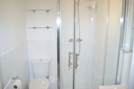 Lady Yorke Park, Seven Hills Road, Iver,SL0 - Photo 3