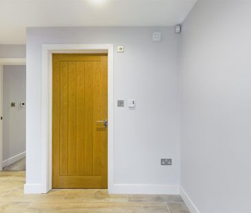 Huckford Lane, Winterbourne, Bristol, BS36 - Photo 3