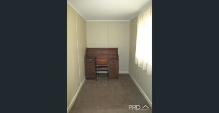 RURAL LIVING - Photo 3