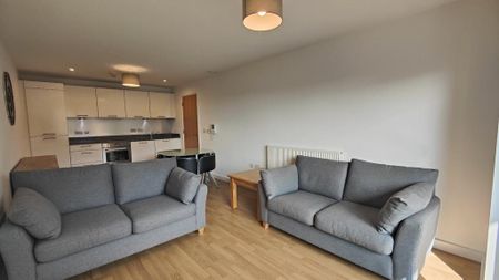 2 bedroom flat to rent - Photo 3