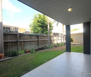 Modern Unit Living in Douglas - Photo 6