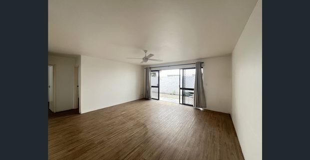 Ground Floor Unit on Chevron Island - Photo 1