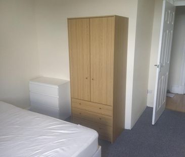 1 Bed Flat, Midlock Street, G51 - Photo 6