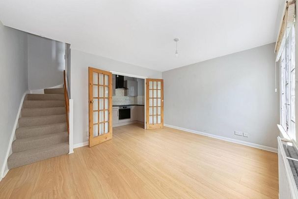 2 bedroom house to rent - Photo 1