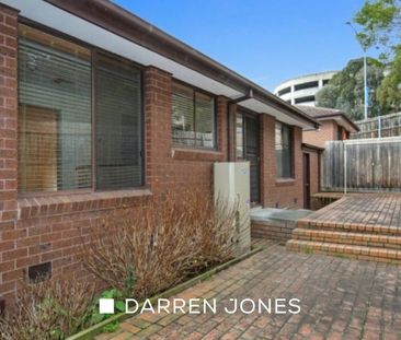 Charming 2-Bedroom Unit in the Heart of Greensborough - Photo 3